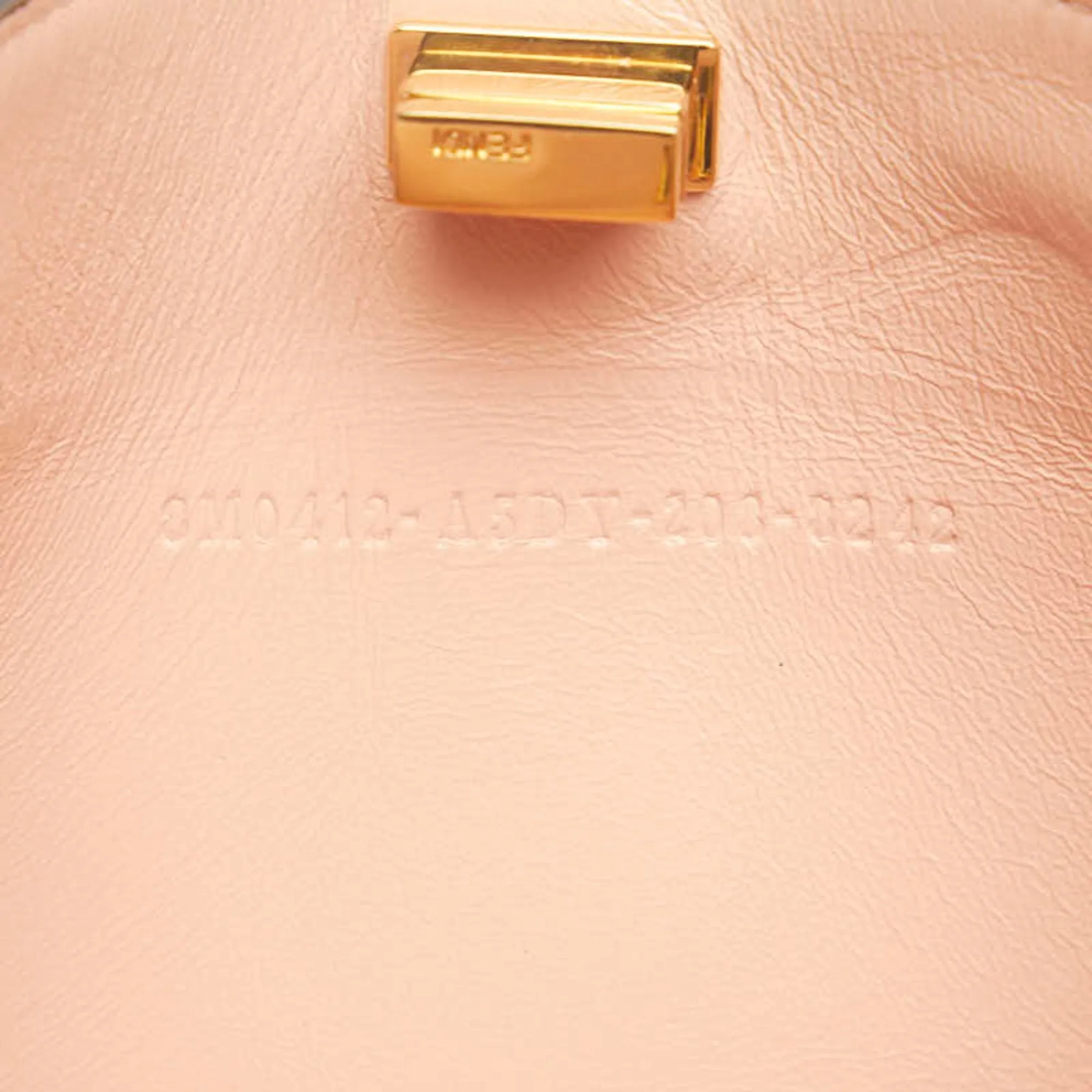 Fendi Peekaboo Beige Leather Accessories