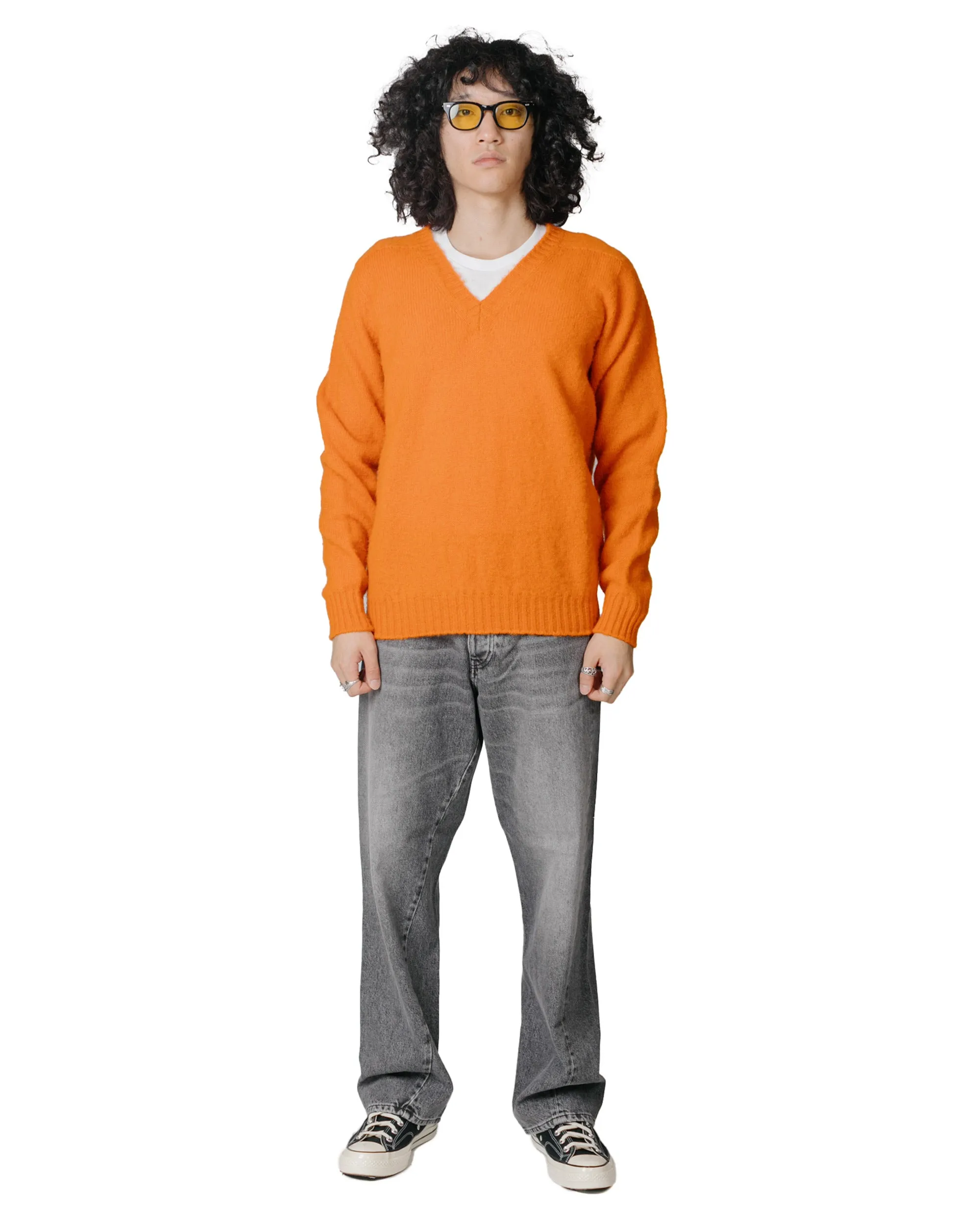 Howlin' Shaggy Bear V Neck Tangerine Dream