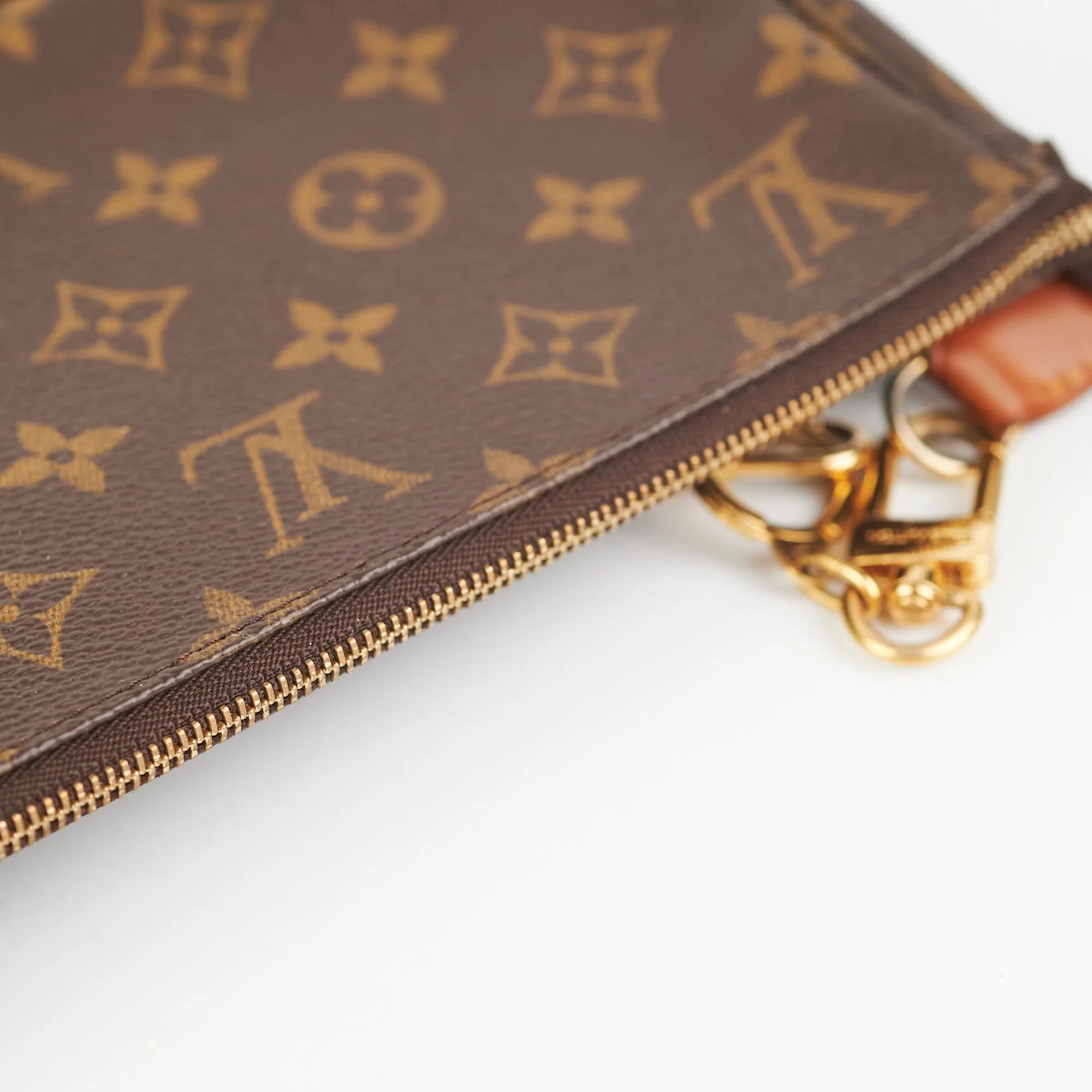 Louis Vuitton Pochette Accessories Monogram