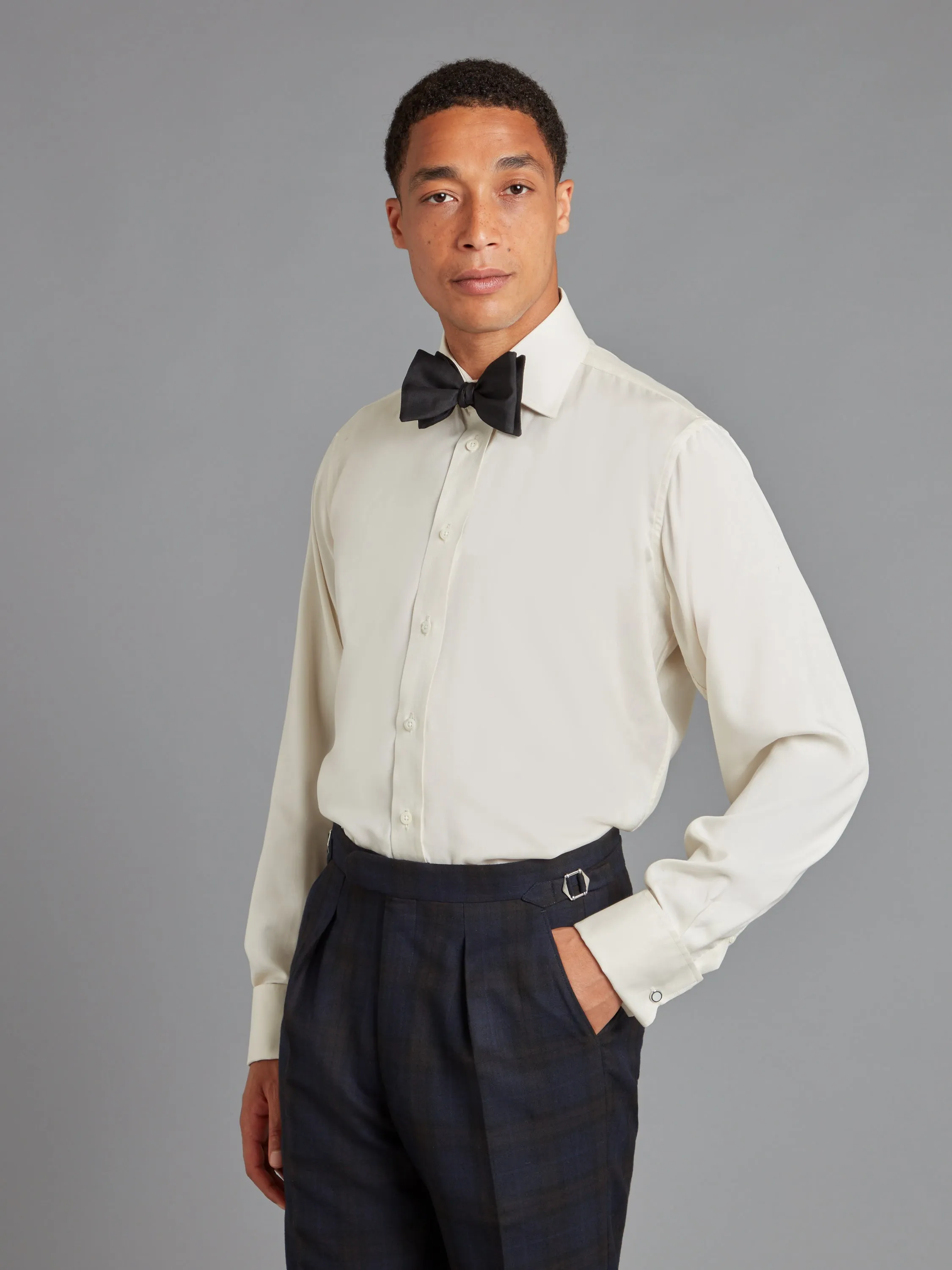 Silk Evening Shirt. Classic Collar - Cream